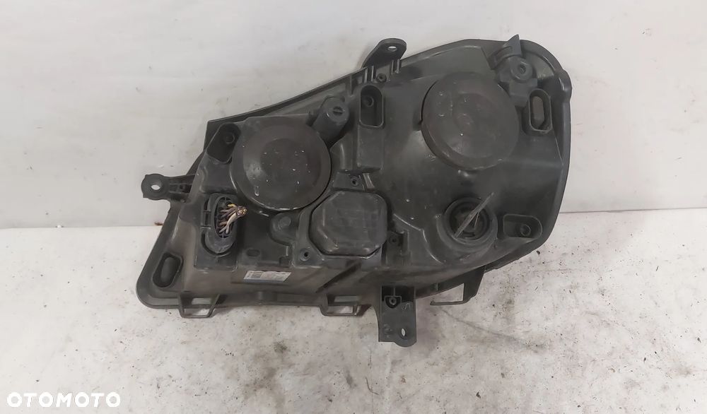 .  LAMPA PRZOD PRZEDNIA PRAWA VOLKSWAGEN POLO 9N - 2