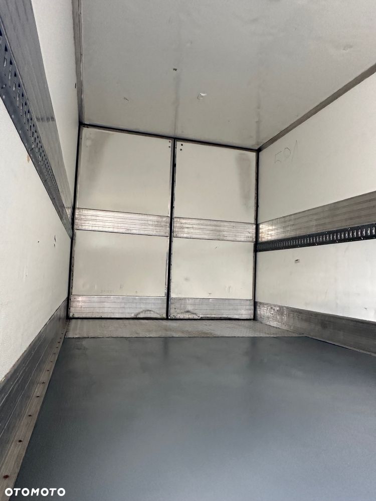 MAN TGL 12.190  Chłodnia + Winda 2020 r. - 13