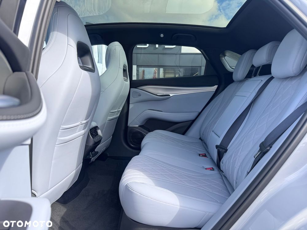 BYD Sealion 7 91.3kWh Excellence AWD - 13