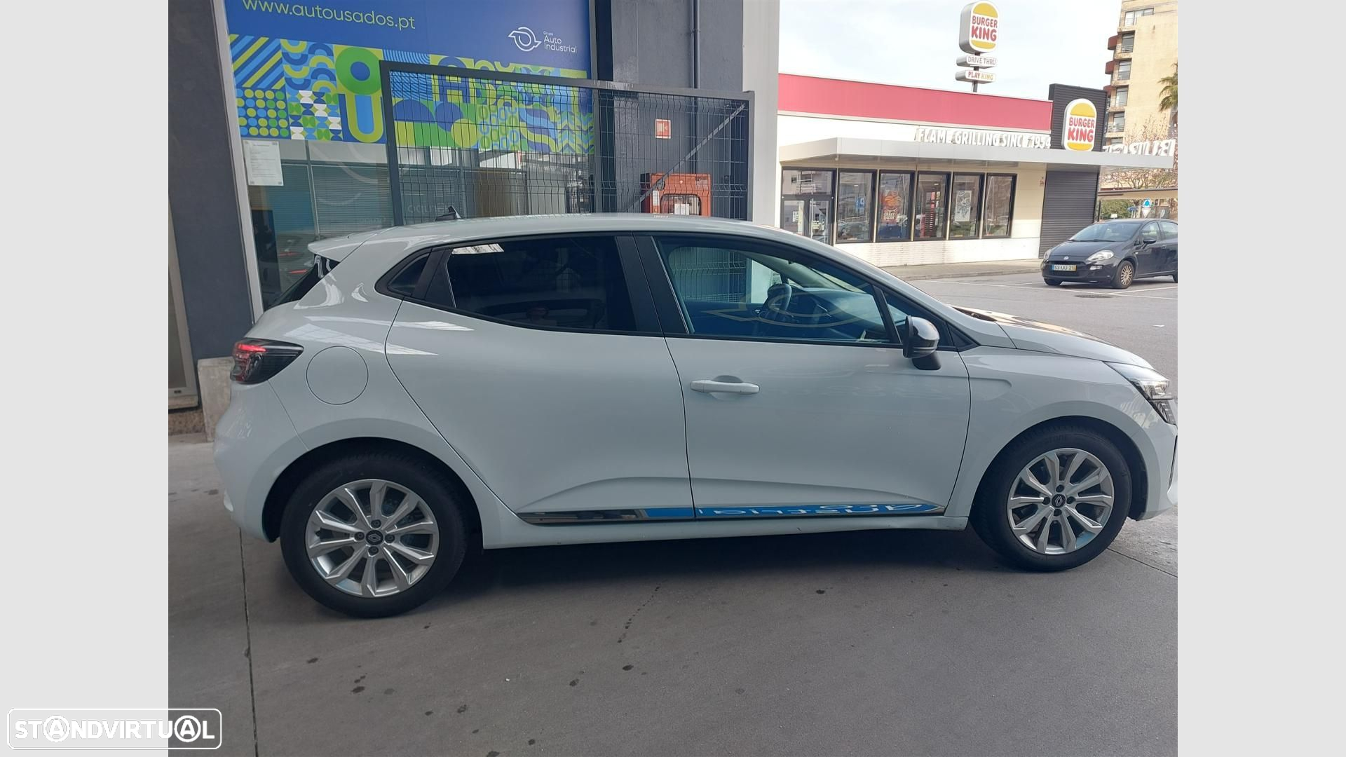 Renault Clio 1.0 TCe Evolution - 4