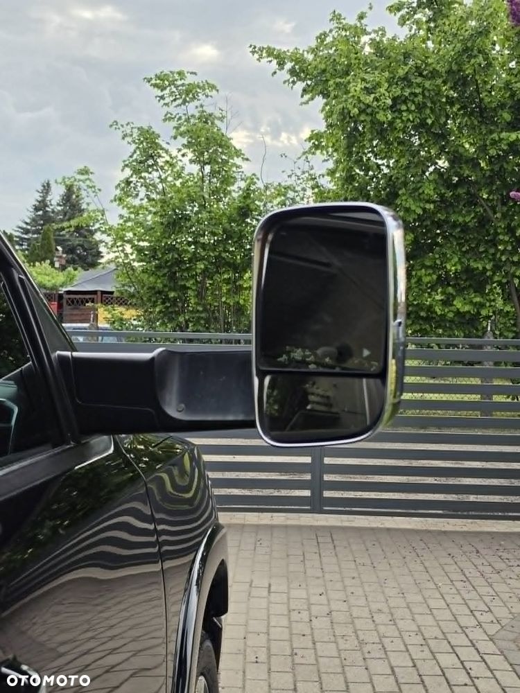 RAM 1500 Crew Cab Shortbed Laramie - 11