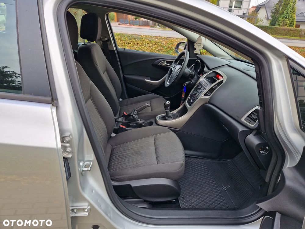 Opel Astra IV 1.3 CDTI Sport ecoFLEX - 20