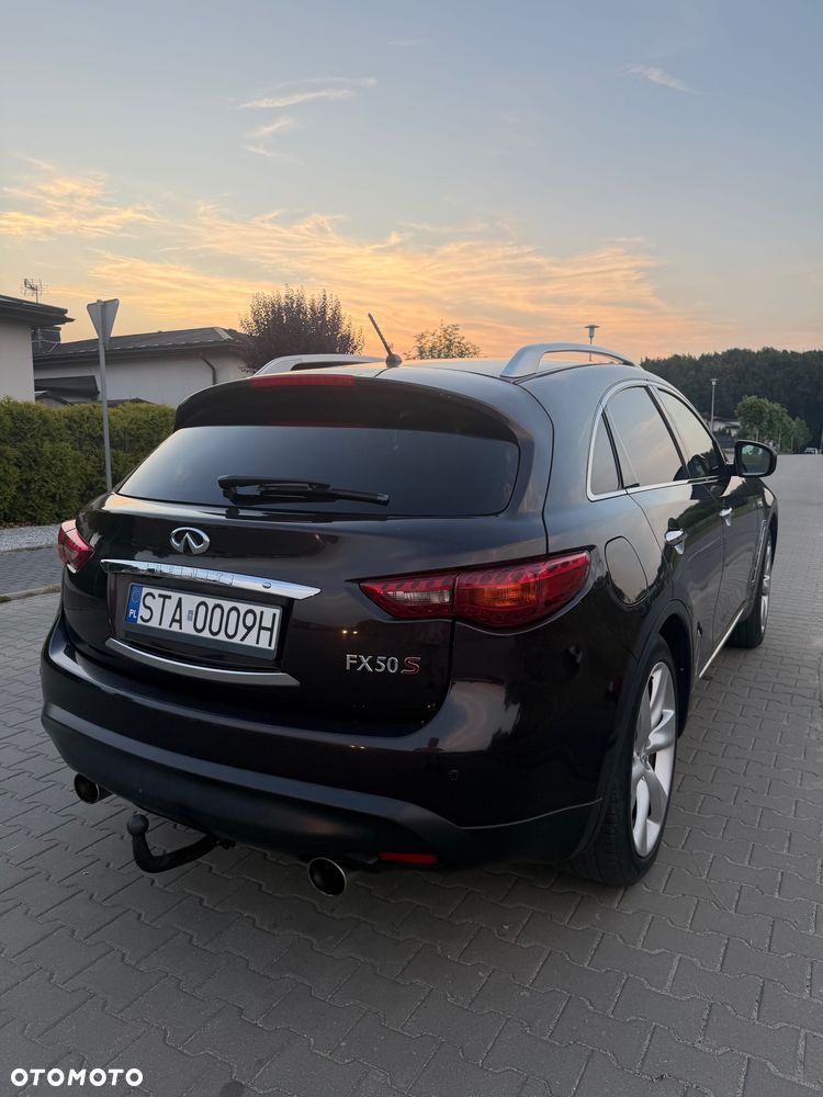 Infiniti FX - 2