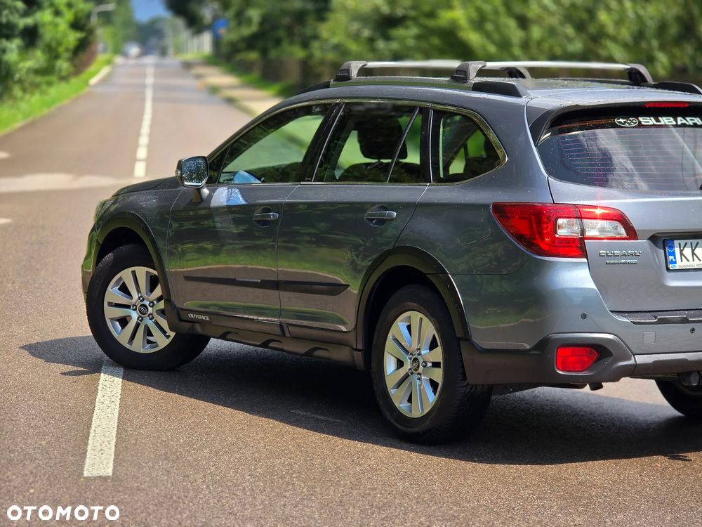 Subaru Outback 2.0D Exclusive Lineartronic - 40