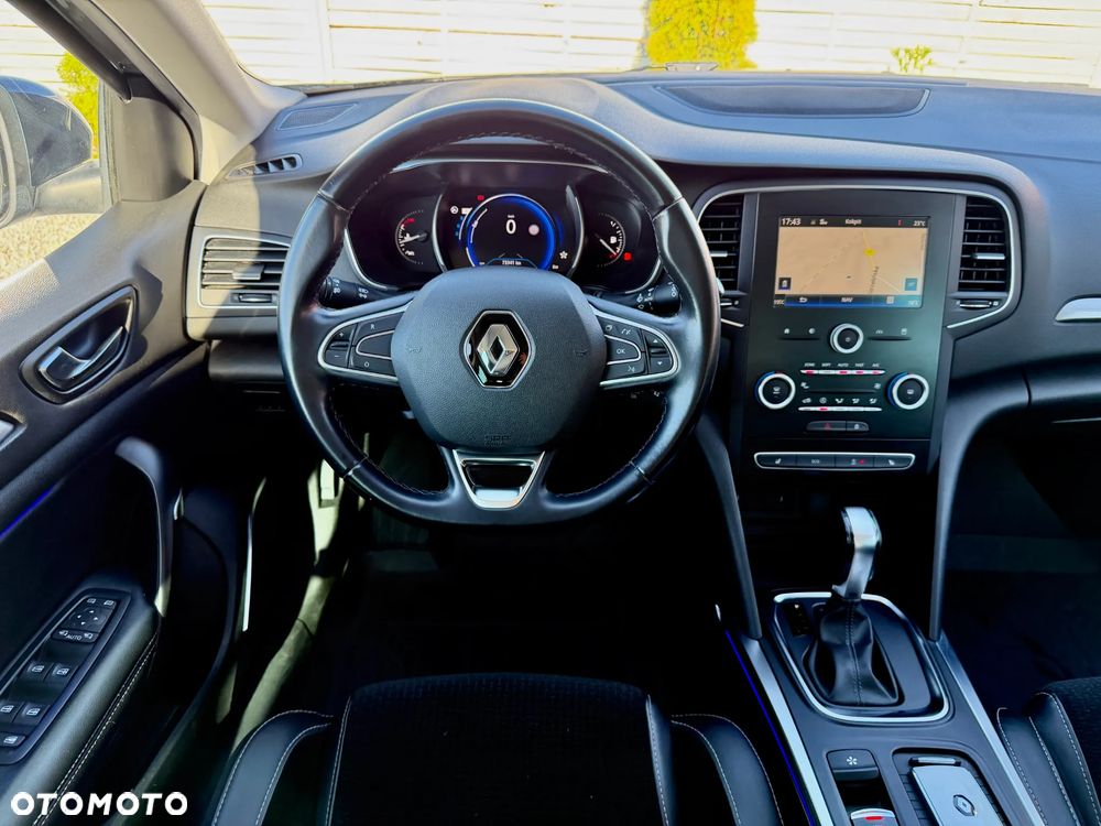 Renault Megane ENERGY TCe 130 EDC BOSE EDITION - 6