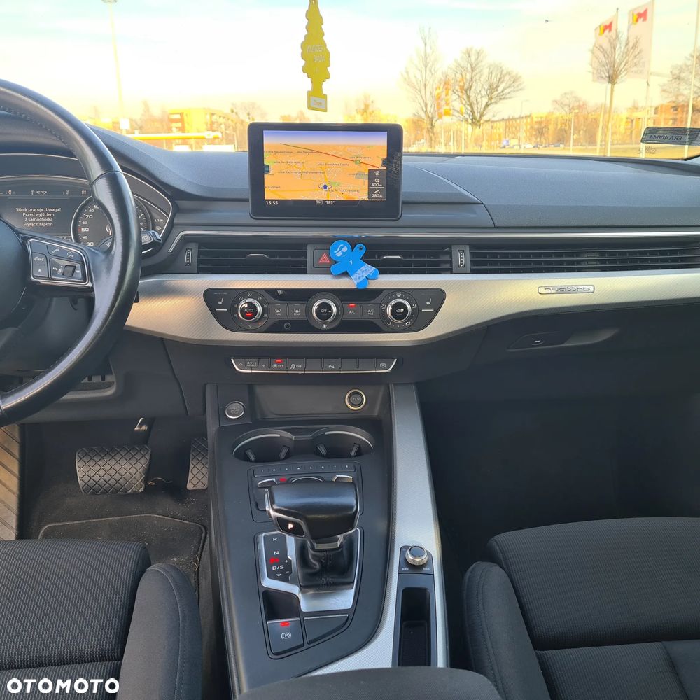 Audi A4 - 12