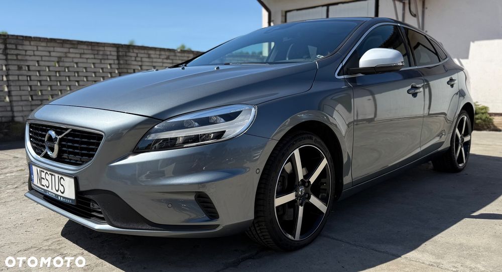Volvo V40 T3 Geartronic RDesign - 3