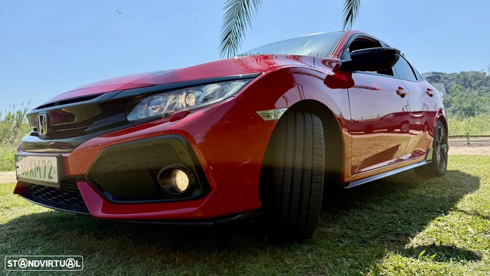 Honda Civic 1.0 i-VTEC Executive Premium - 4