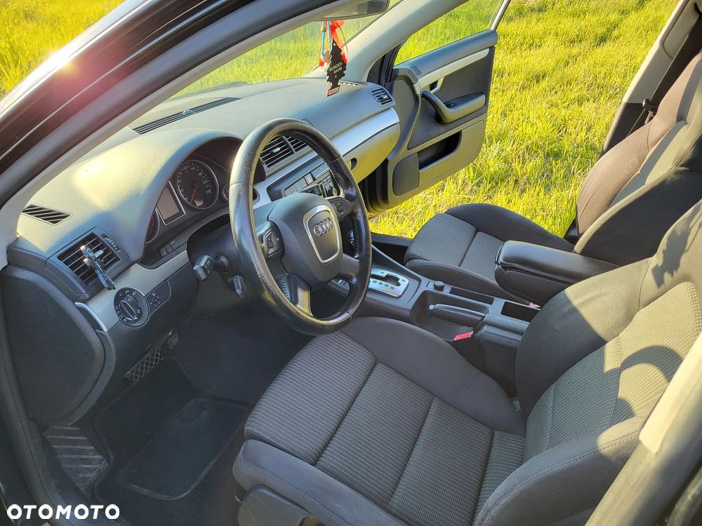 Audi A4 Avant 2.0 TDI DPF multitronic - 15