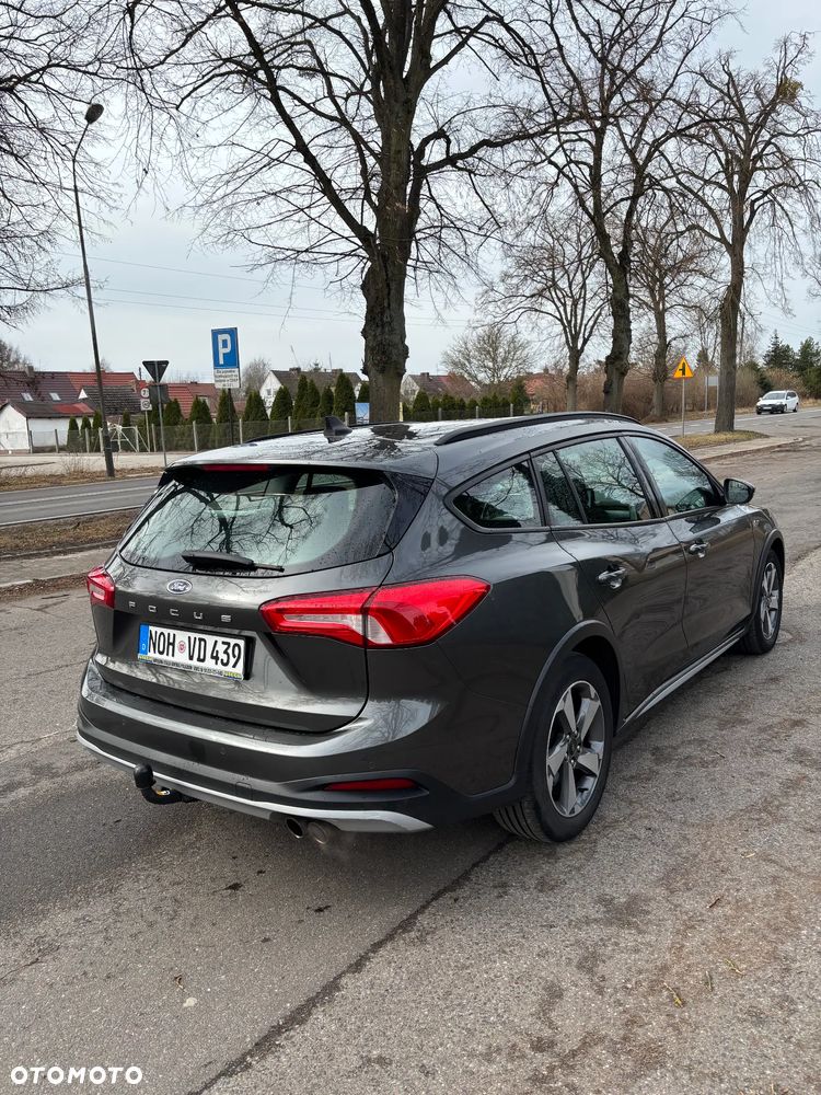 Ford Focus SW 1.0 EcoBoost S&S ACTIVE STYLE - 2