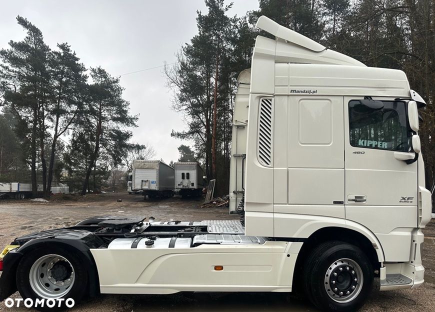 DAF XF460 SPACE CAB AUTOMAT FULLSPOJLERY KLIMA WEBASTO 2xALUTANK LODÓWKA 768000km FULLSERWIS DAF EURO 6 2017r ŁADNY - 5