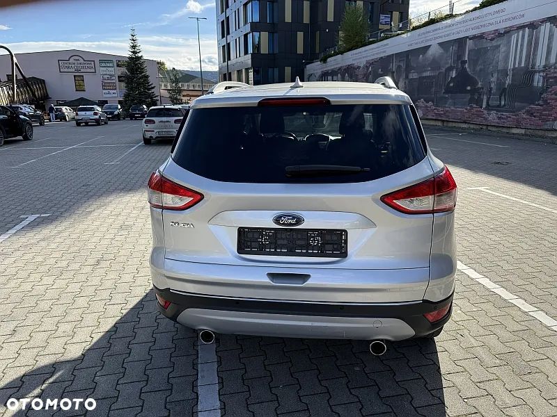 Ford Kuga 2.0 TDCi 4WD Titanium - 5