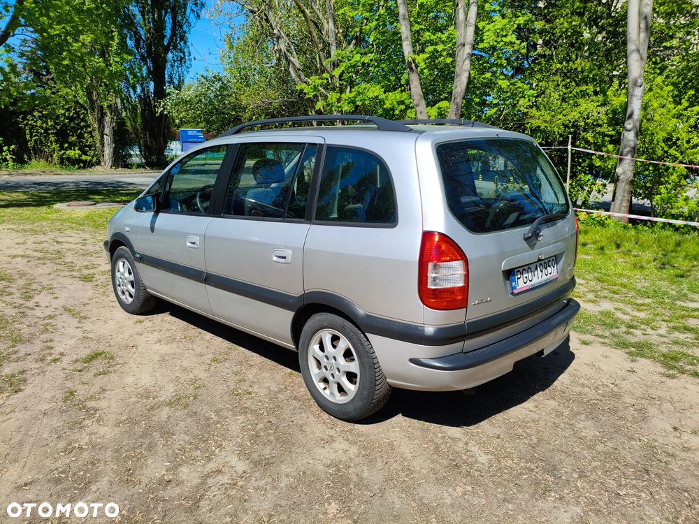 Opel Zafira 2.2 DTI Njoy - 14