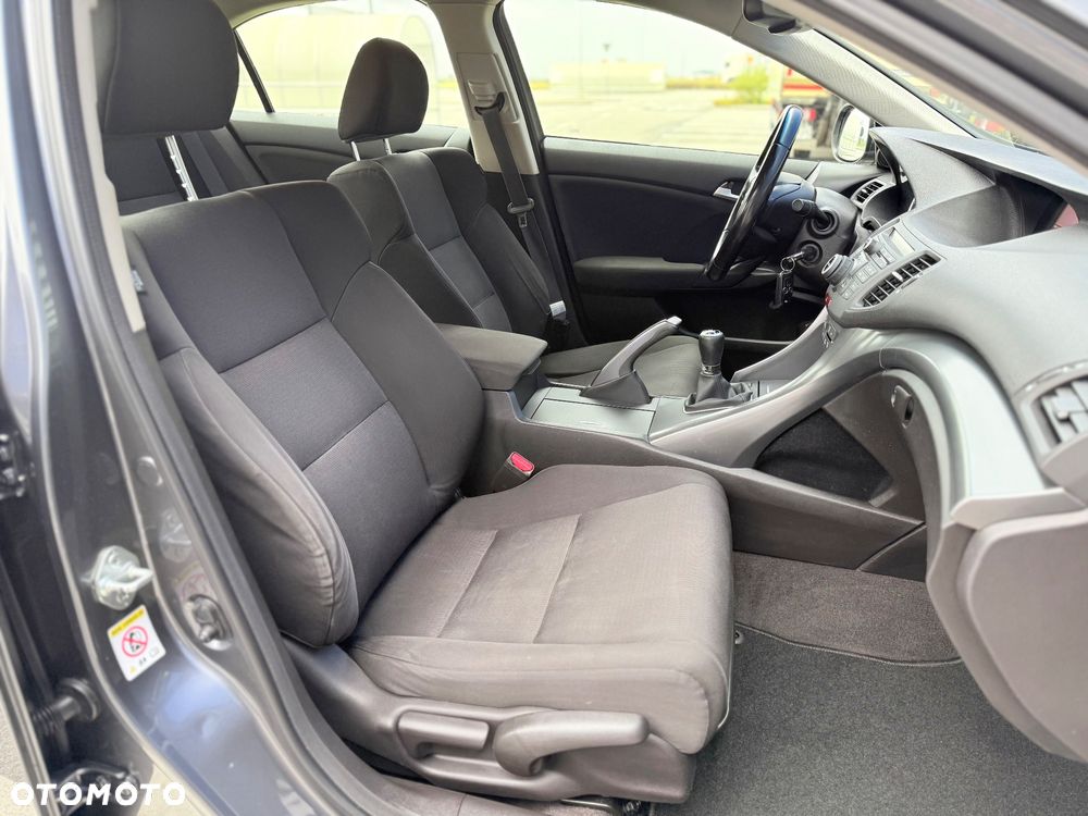 Honda Accord 2.0 Executive Navi - 15