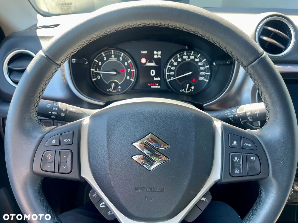 Suzuki Vitara 1.4 Boosterjet mHEV Premium Plus 2WD - 10