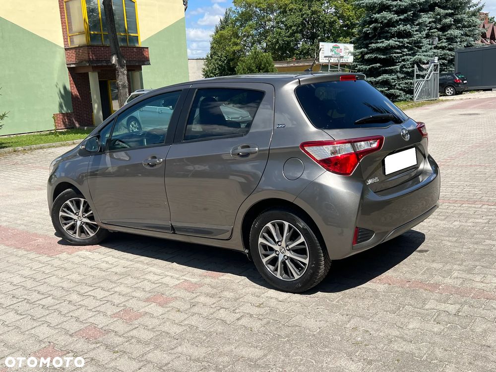Toyota Yaris 1.0 VVT-i Y20 Club - 3