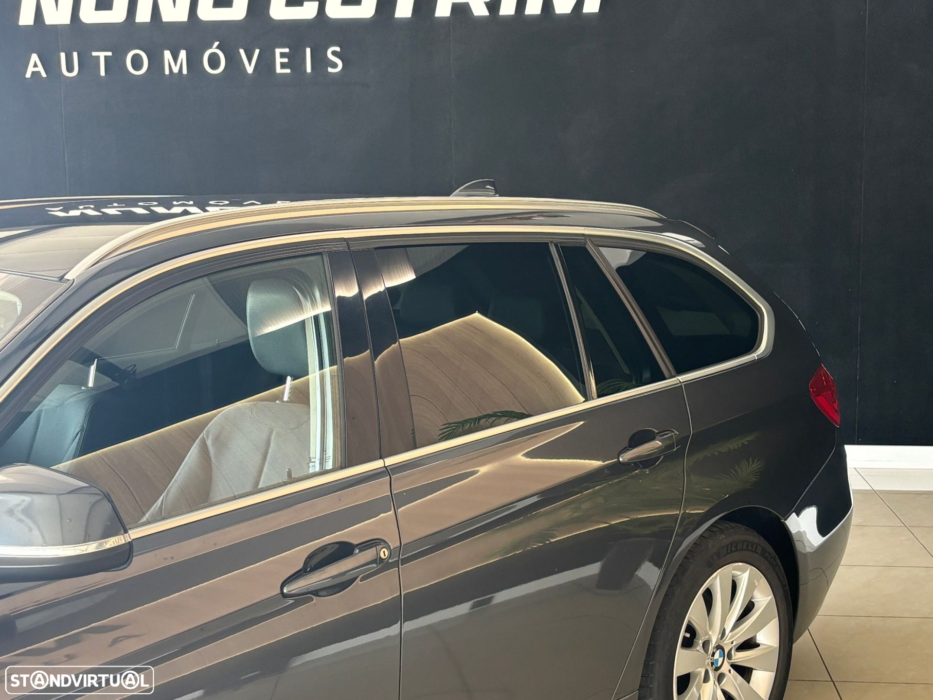 BMW 320 d Touring Auto Line Modern - 9