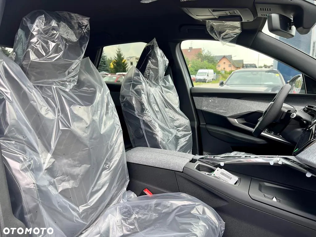 Peugeot 3008 1.2 PureTech mHEV GT S&S e-DCS6 - 13