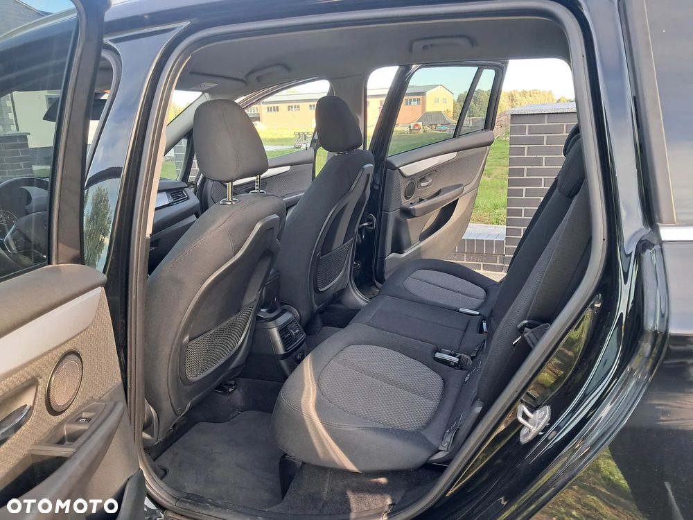 BMW Seria 2 216d Active Tourer Luxury Line - 20