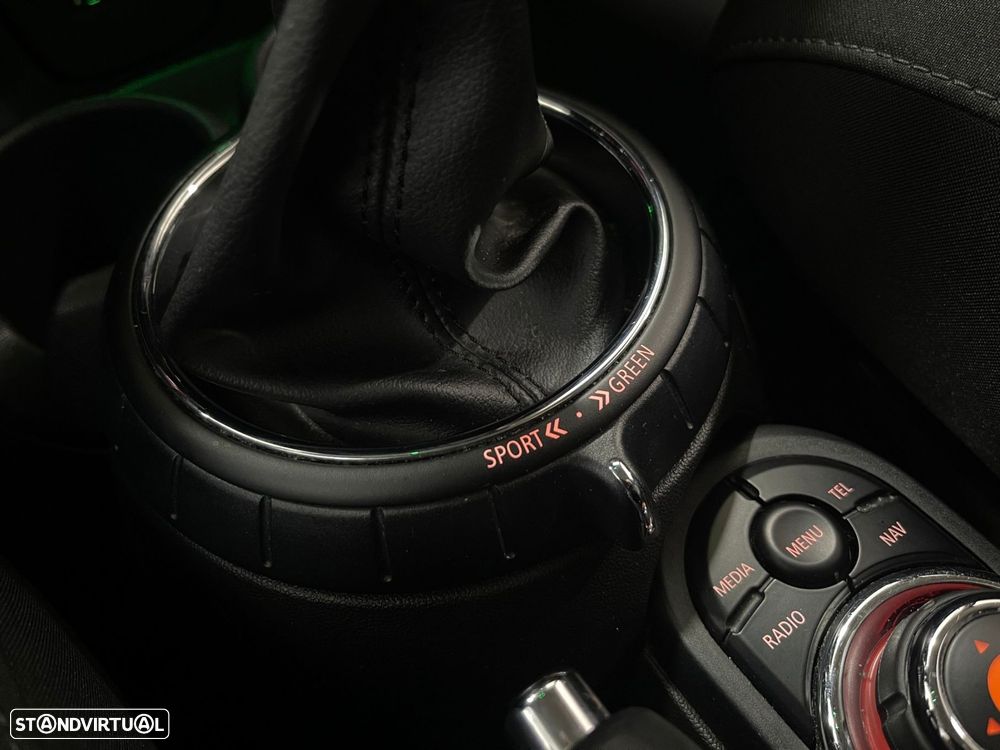 MINI 5 Portas Cooper D - 46