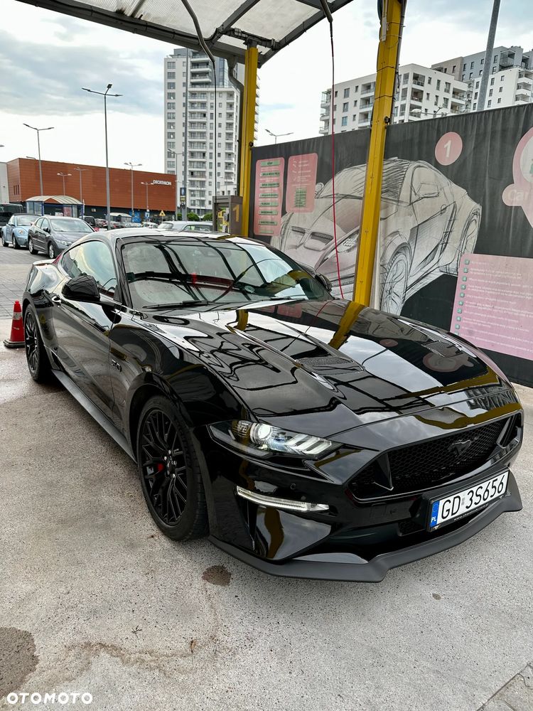 Ford Mustang - 2