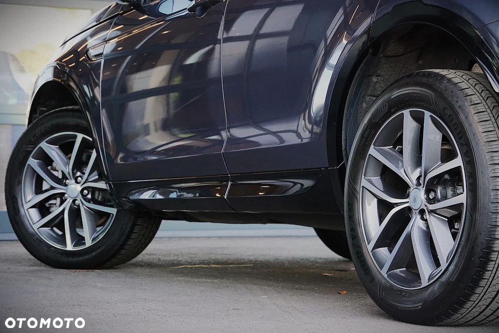 Land Rover Discovery Sport - 36