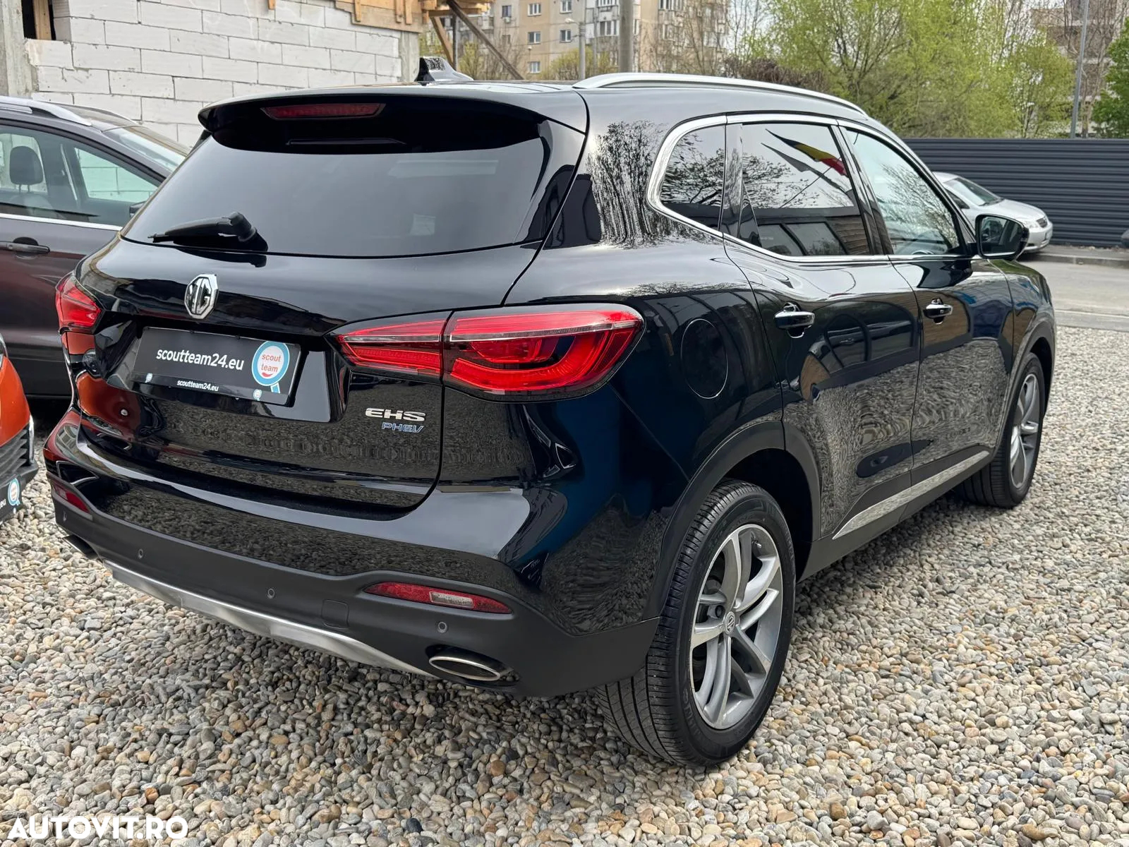 MG EHS 1.5T-GDI PHEV Luxury - 5