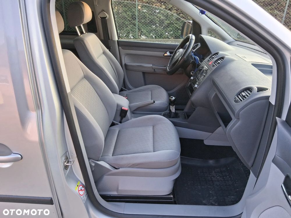 Volkswagen Caddy Maxi Life - 9