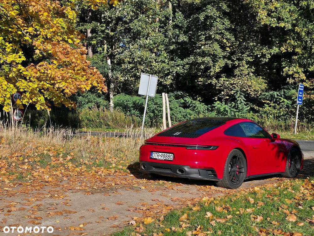 Porsche Carrera GT - 7