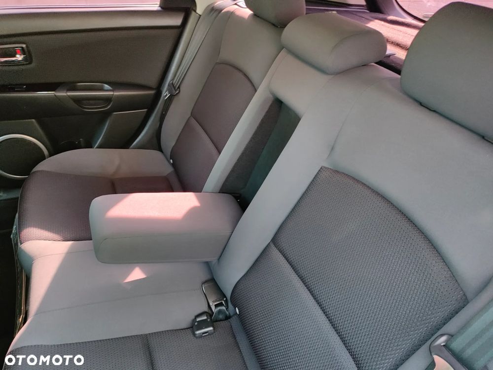 Mazda 3 - 9