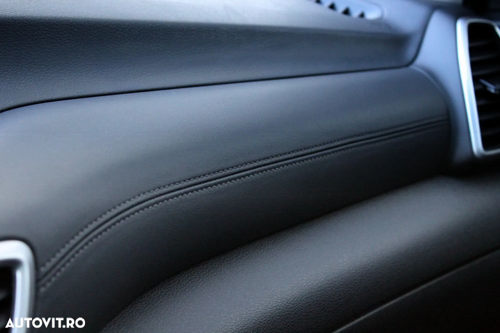 Hyundai Tucson blue 2.0 CRDi 4WD Premium - 19