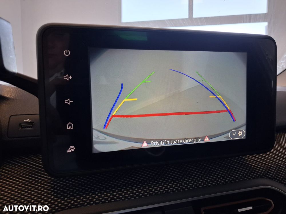 Dacia Sandero Stepway ECO-G 100 MT6 Comfort - 24