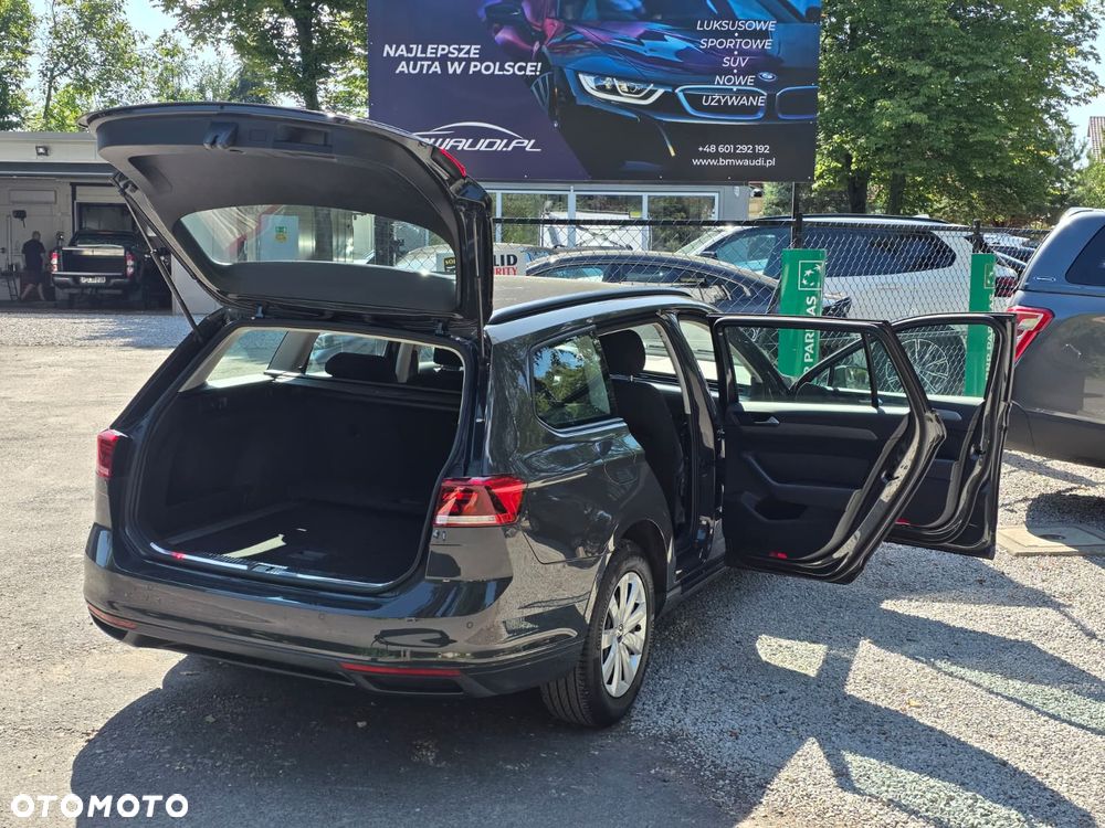 Volkswagen Passat 2.0 TDI SCR DSG Business - 8