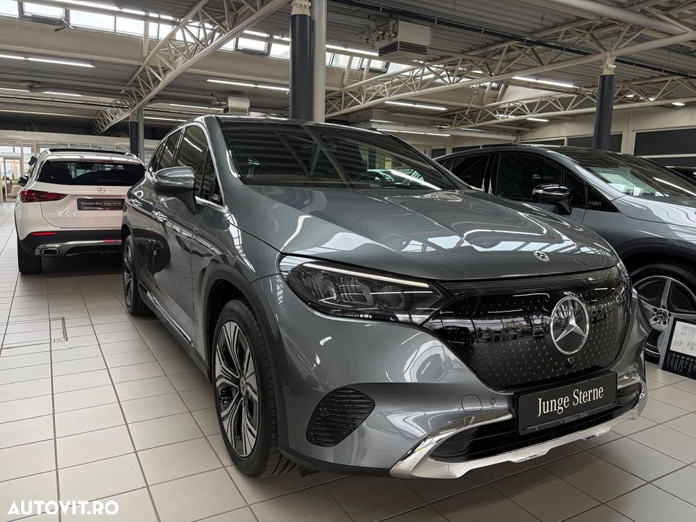 Mercedes-Benz EQE 350+ - 1