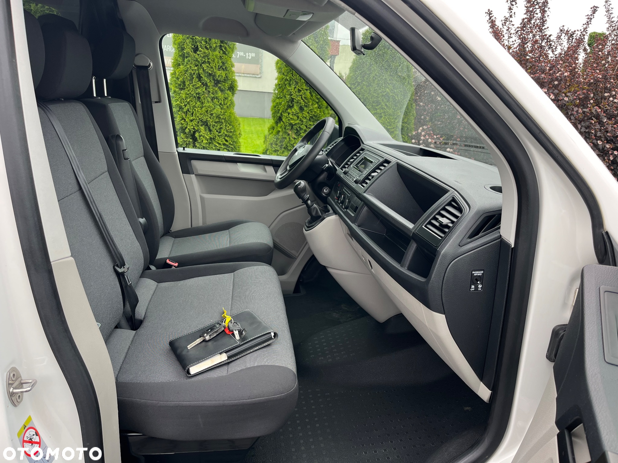 Volkswagen transporter - 8
