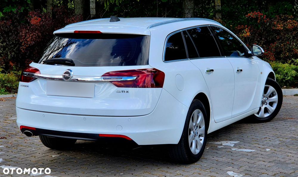 Opel Insignia 2.0 CDTI 4x4 - 15
