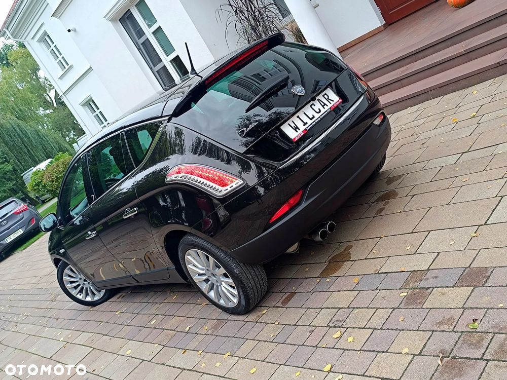 Lancia Delta 1.4 TurboJet 16v Gold - 4