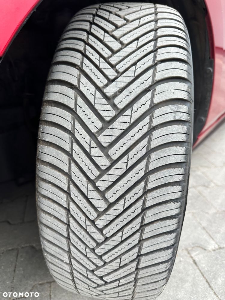 Mazda 3 SKYACTIV-G 2.0 M-Hybrid - 11