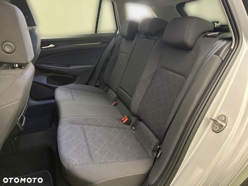 Volkswagen Golf 1.5 eTSI EVO Life DSG - 19