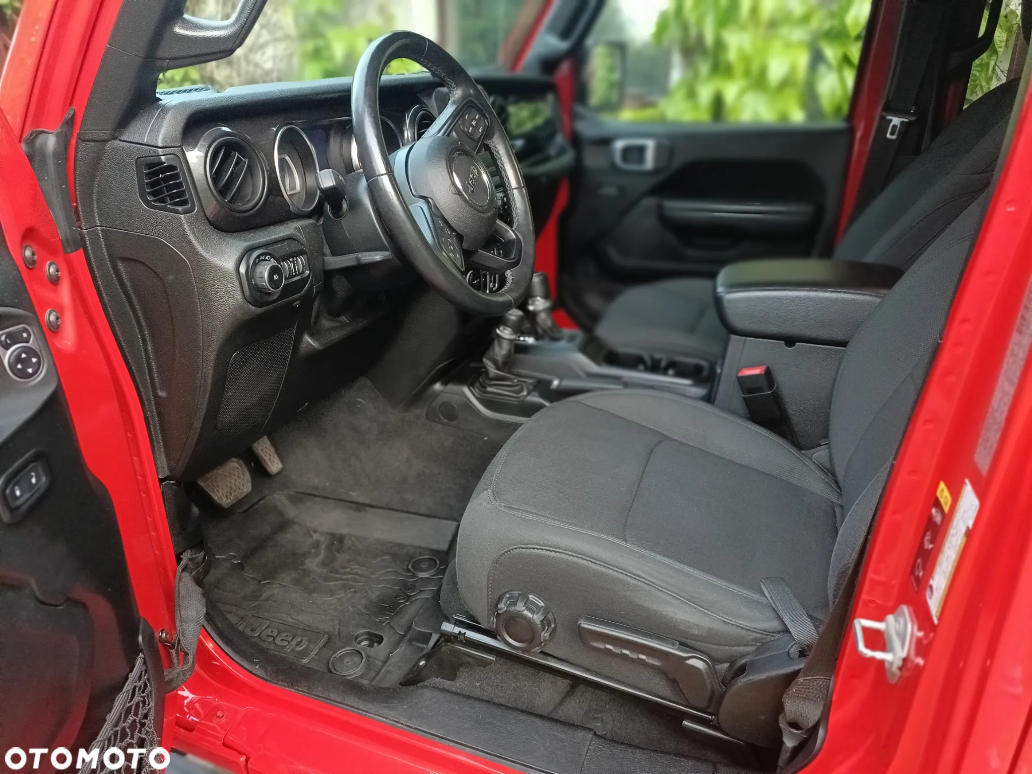 Jeep Wrangler - 6