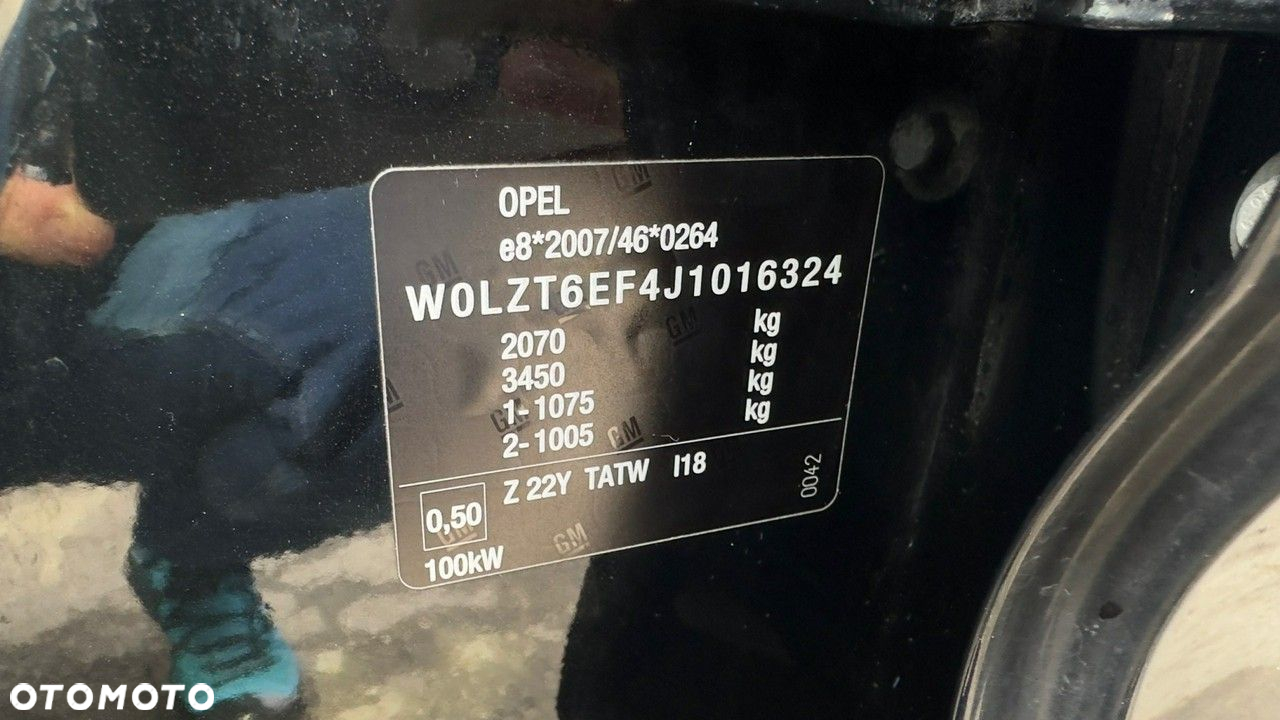 Opel Insignia - 21