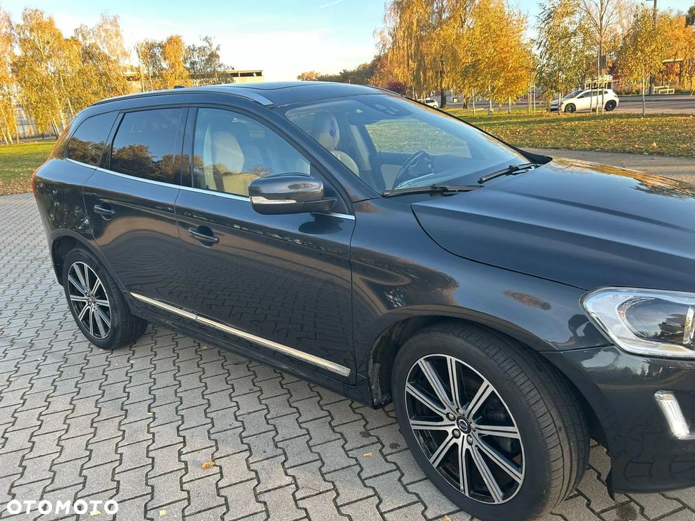 Volvo XC 60 D5 AWD Summum - 5