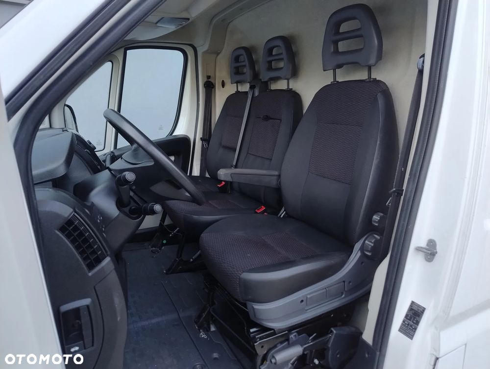 Citroën JUMPER PO LIFTINGU 2.2 HDI (130KM) 6-BIEGÓW (L2H1) LONG STAN IDEALNY KLIMA TEMPOMAT FULL OPCJA NIE MA RDZY SERWIS KM ! ! ! - 9
