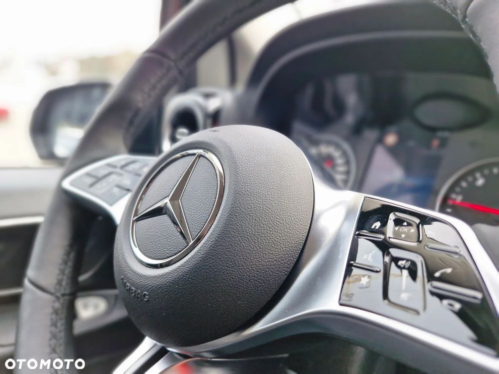 Mercedes-Benz Vito - 17