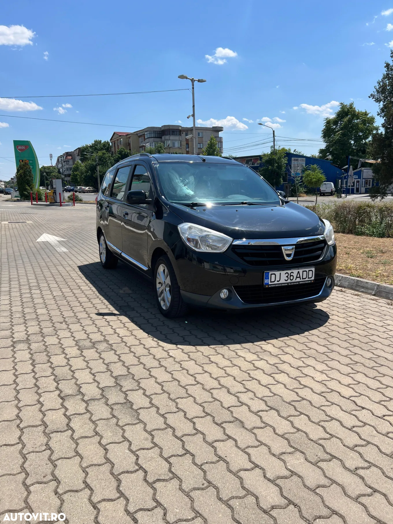 Dacia Lodgy 1.2 TCe 115 CP Laureate - 11