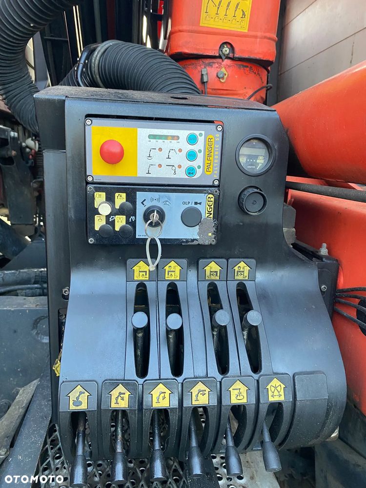 Mercedes-Benz Actros - 11