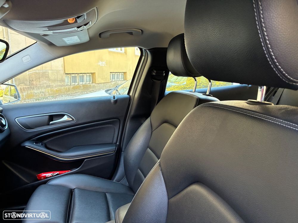 Mercedes-Benz GLA 180 d Style - 17