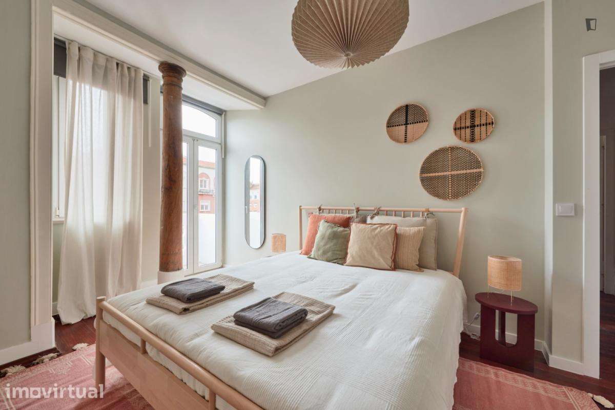 Quarto - localizado em Marquês de Pombal Lisbon - Grande imagem: 3/60