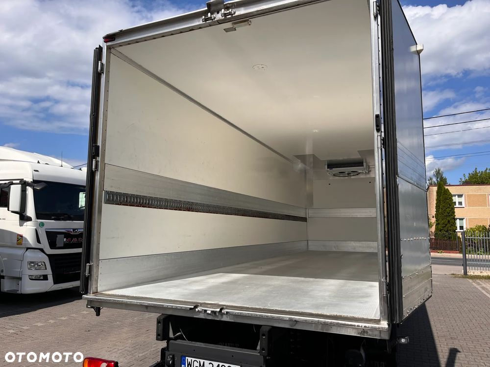 Renault D 256KM / DMC 18 / CHŁODNIA + WINDA / SALON POLSKA / FV 23% - 34