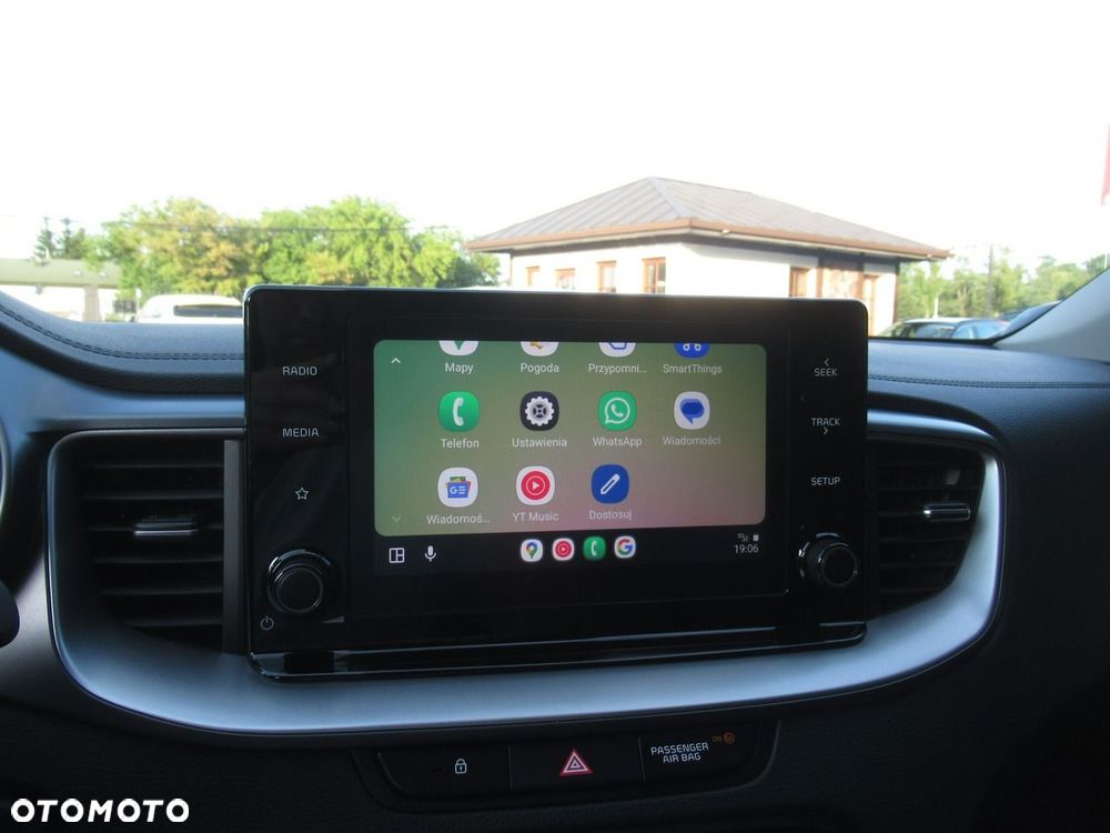Kia XCeed 1.5 T-GDI M DCT - 24